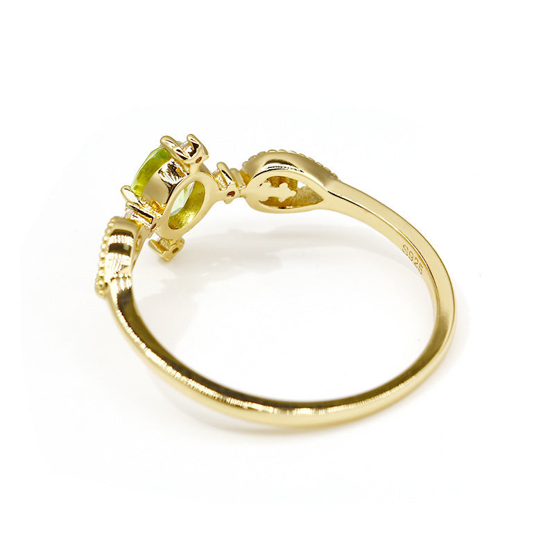 Women's Light Luxury Olivine Ring