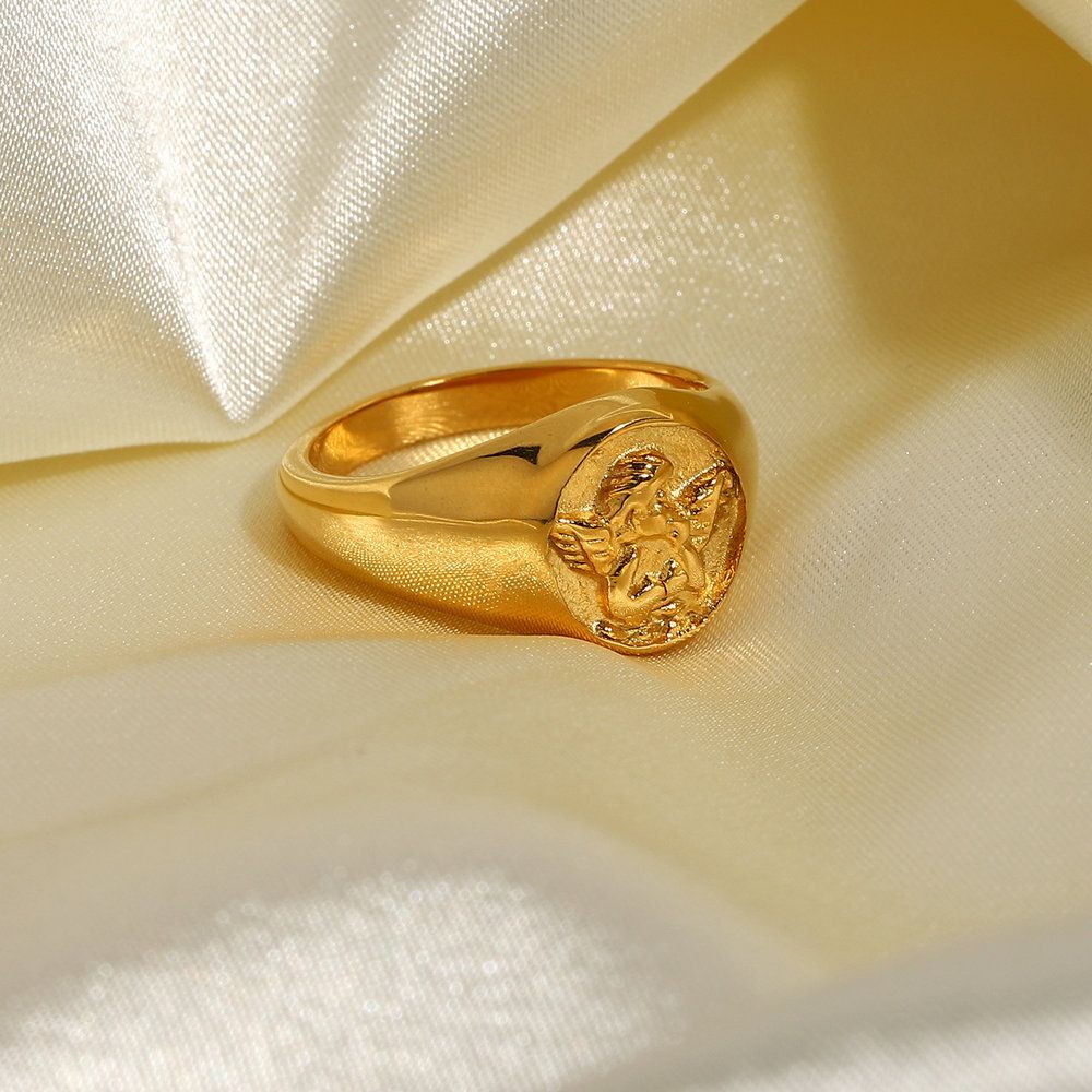 INS Wind Exquisite Round Angel Ring Waterproof Jewelry