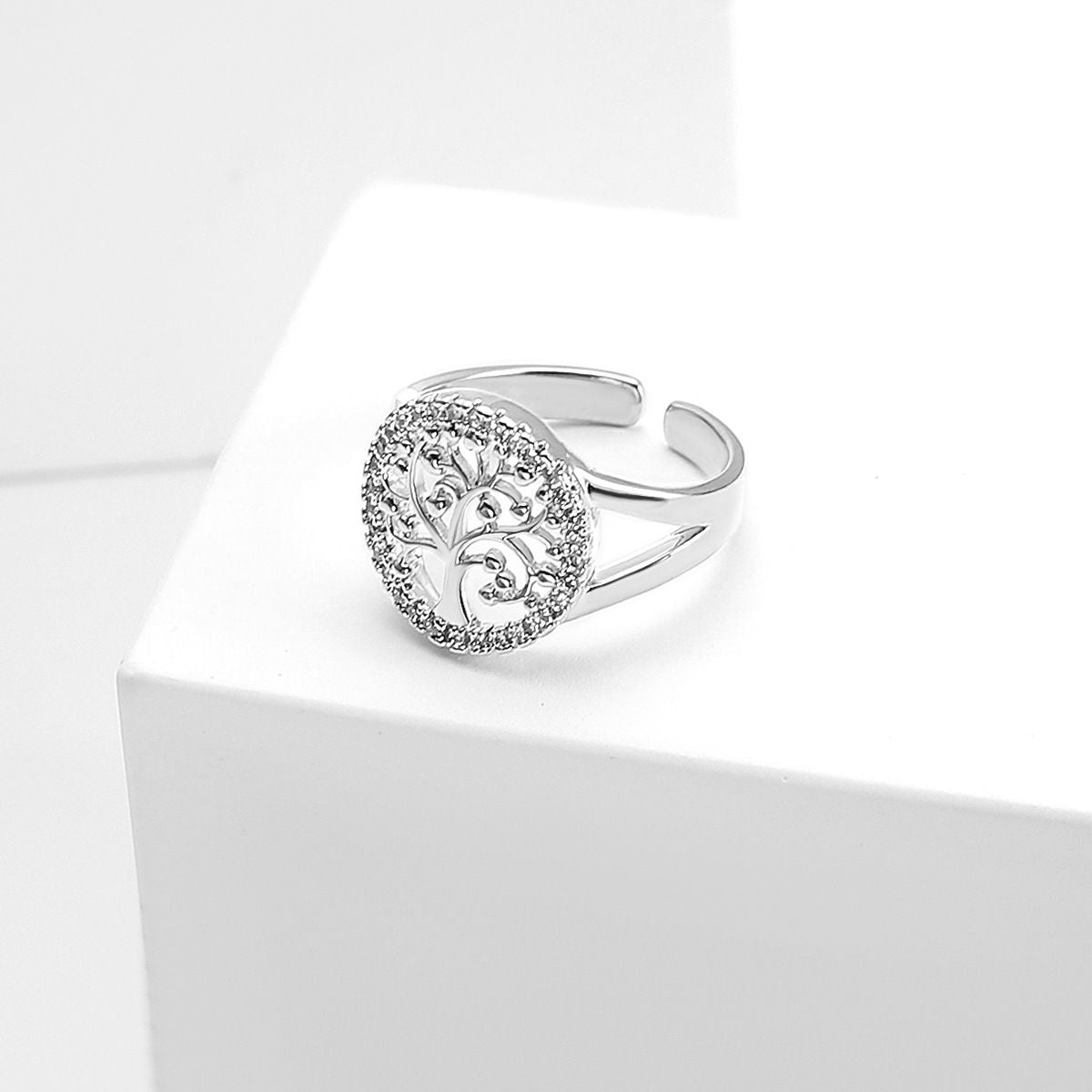 Simple Retro Knuckle Water Drop Geometry Diamond Ring