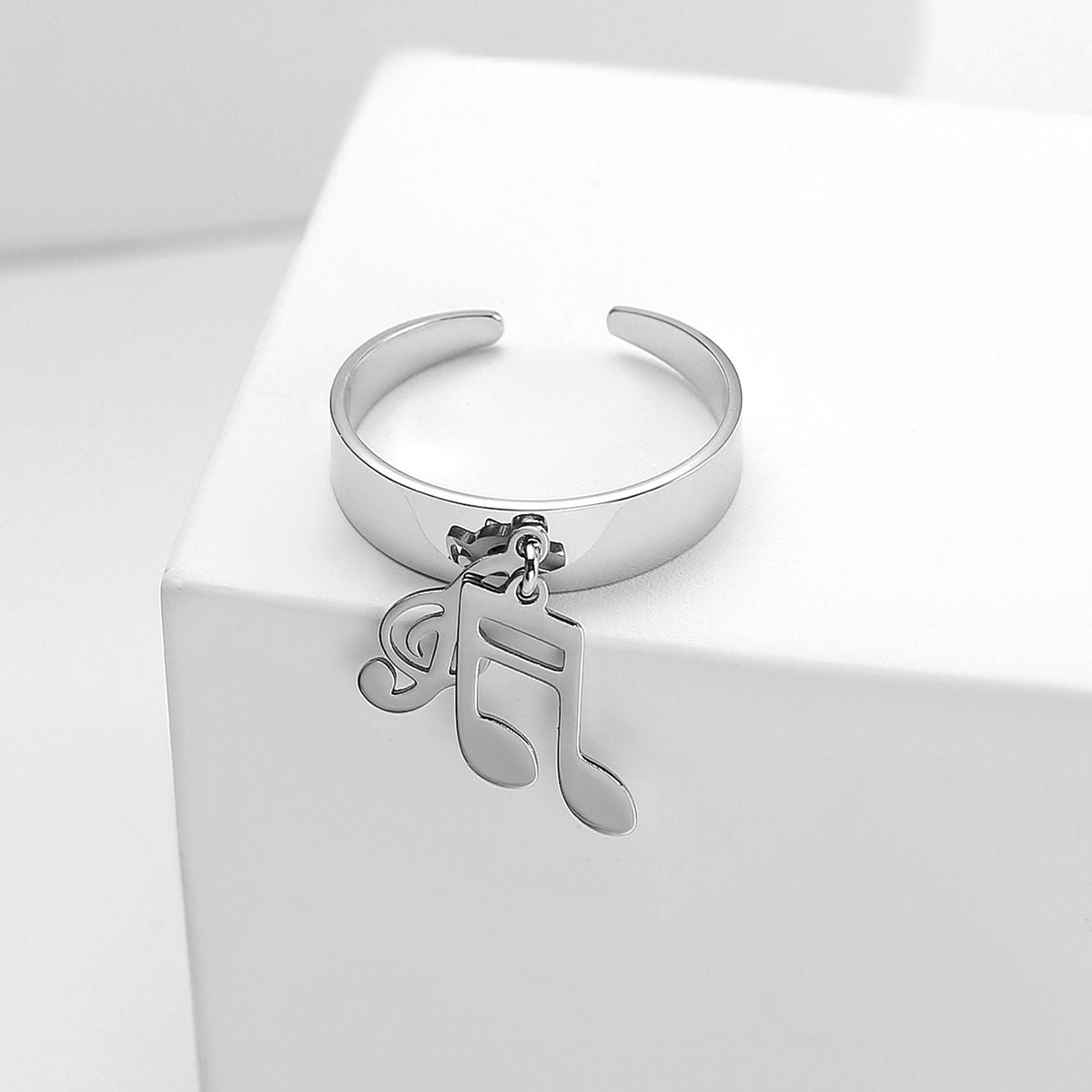 Simple Retro Knuckle Water Drop Geometry Diamond Ring