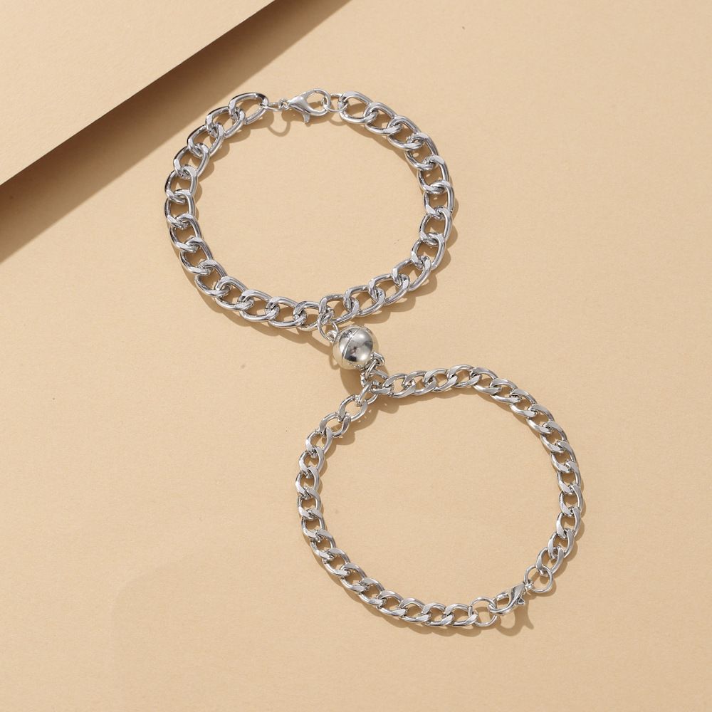 European And American New Personalized Magnet Heart-shaped Bracelet Retro Hip Hop Style Peach Heart Round Couple Bracelet For Men And Women